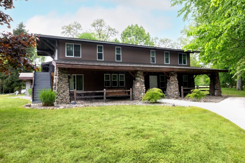 YMCA Camp Eberhart, Obenchain Apartments